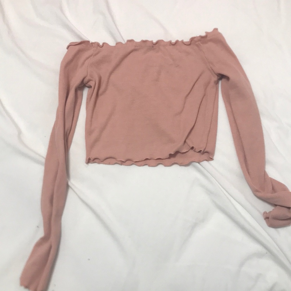 Cropped off shoulder long sleeve shirt